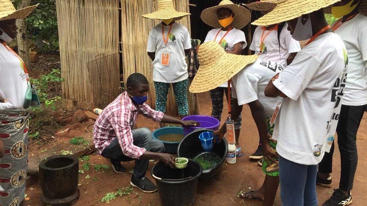 Benin-agroecology-for-girls-outside-of-school
