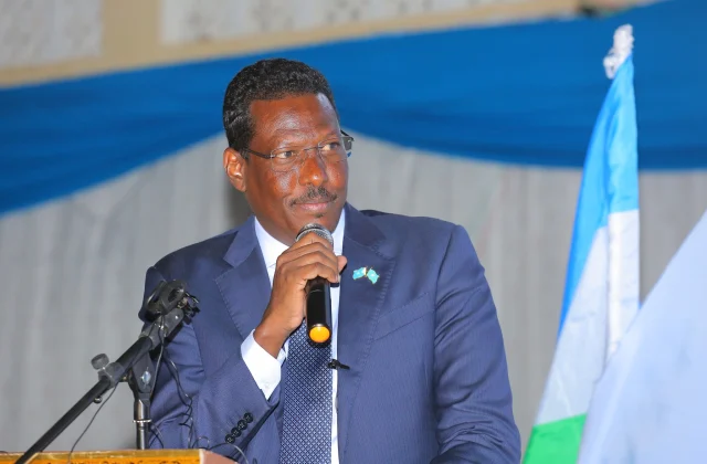 Madaxweyne Qoor-Qoor & Odoyaasha Gaalkacyo oo kawada hadlay