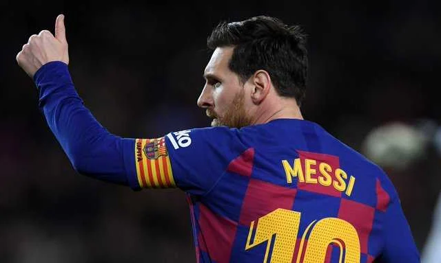 Lionel Messi Oo Sannado Kale Sii Joogi Doona Barcelona