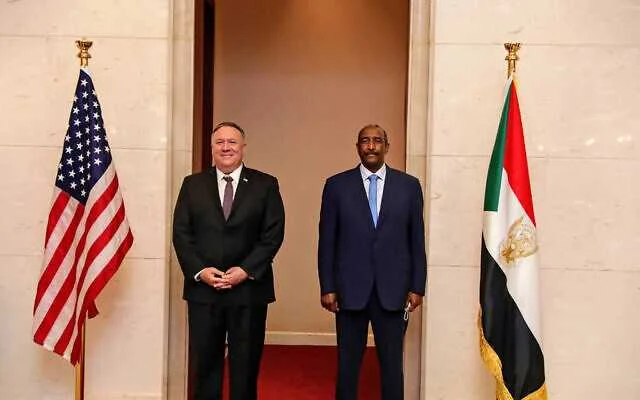 Pompeo oo waxqabad ka raadinaya Suudaan kahor doorashada madaxtinimada Mareykanka!