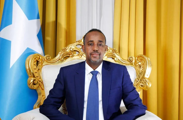 Ra’iisul wasaaraha Magacaaban oo aqbalay xilka uu u igmaday Madaxweyne Farmaajo.