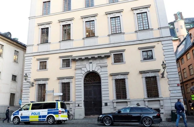 Senior officials brought to justice in bribery scandal