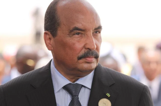 ex-president Abdel Aziz banned from leaving Nouakchott