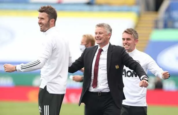 Ole Gunnar Solskjaer Oo Ka Jawaabay Haddii Van De Beek Uu Khadka Dhexe