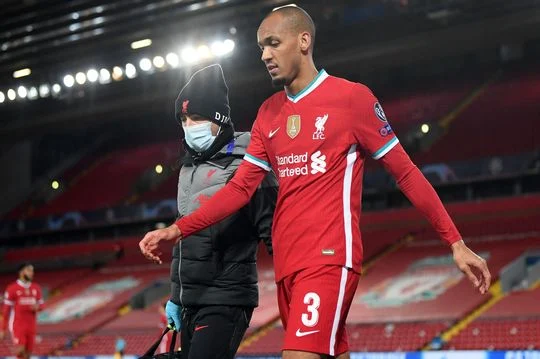 Fabinho Oo Laga Saaray Xulka Qaranka Brazil, Laacibka