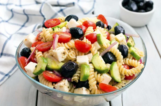 10 ways to eat pasta without getting fat