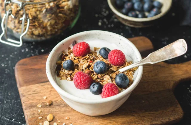 7 Reasons Why Yogurt Is A Perfect Food For Weight Loss