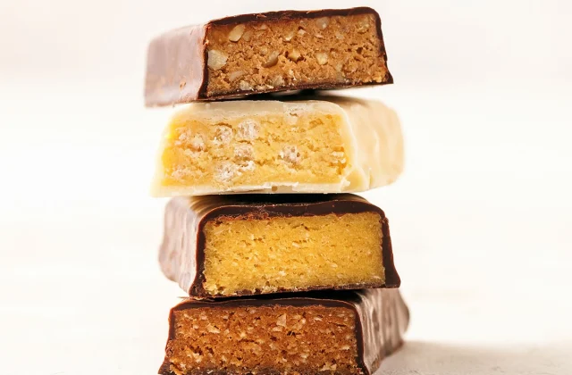 What Occurs To Your Physique When You Eat a Protein Bar Each Day