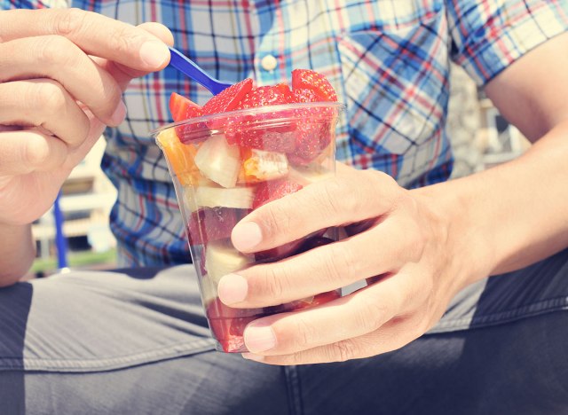 the 22 finest suggestions to begin dropping weight 97 man eating fruit