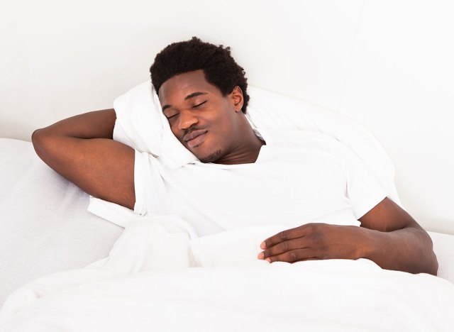 40 suggestions for males who need to lose weight after 40 163 man sleeping well