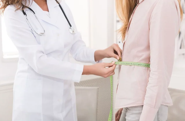 The Greatest Methods to Lose Stomach Fats for Good, Say Medical doctors