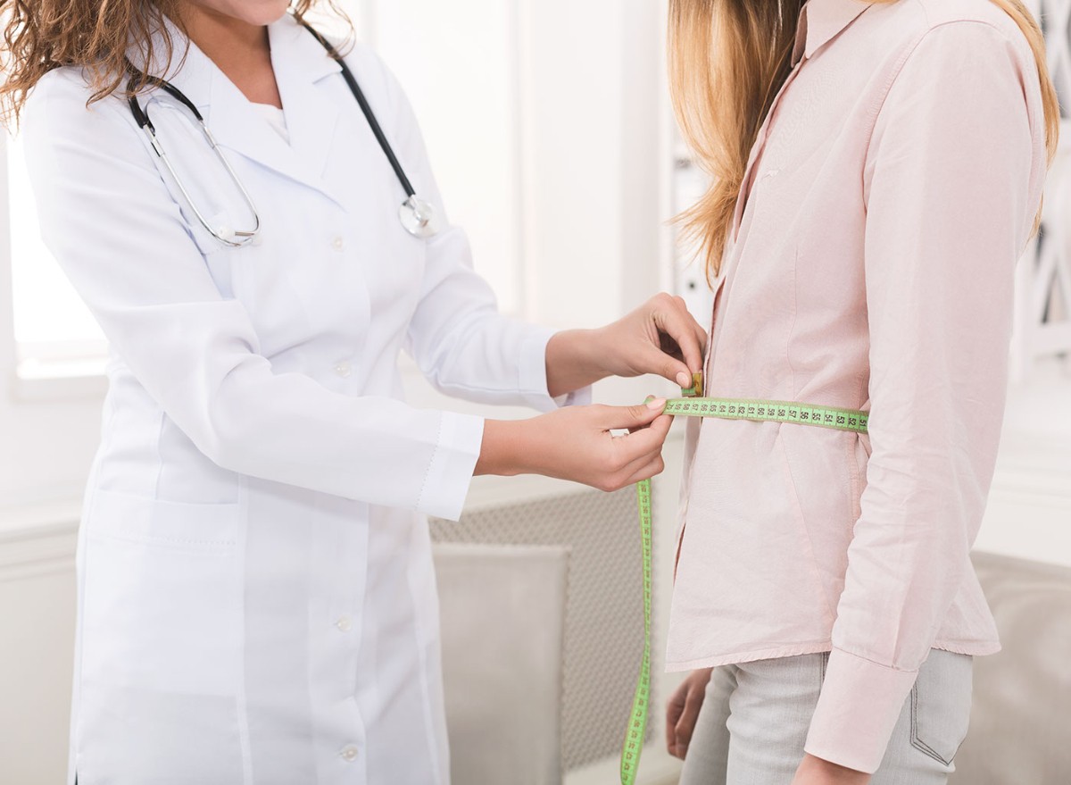 The Greatest Methods to Lose Stomach Fats for Good, Say Medical doctors
