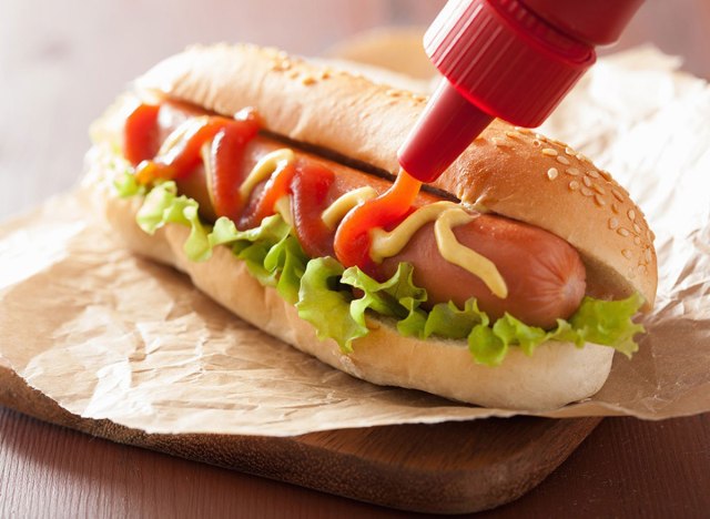 15 all-time worst meals for your physique 81 hot dog bun ketchup