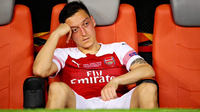 Lacagta Arsenal Kaga Baxday Mesut Ozil TODDOBADII Sannadood
