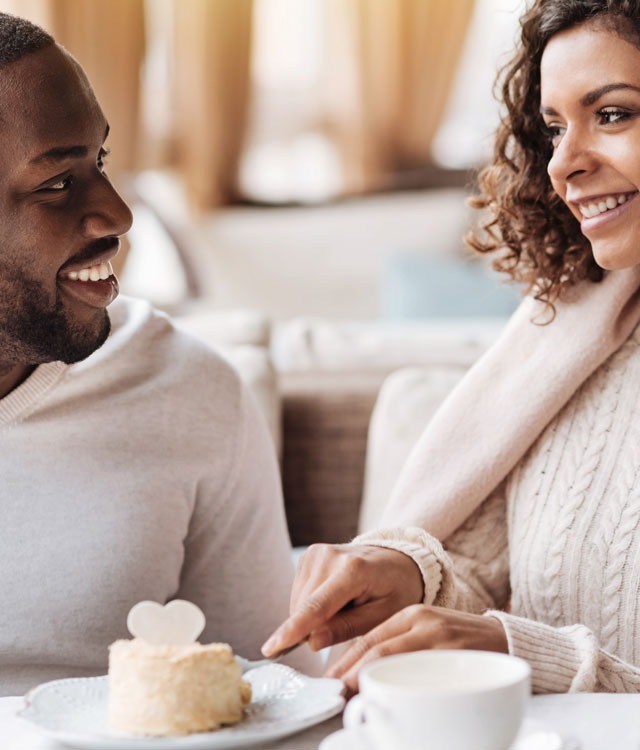 couple eating