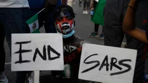 Nigerian youths return to the streets to protest police brutality