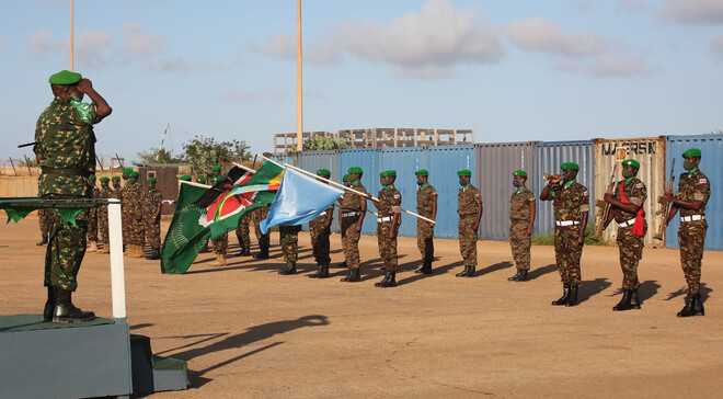 AU Power Commander visits KDF, ENDF troops in Jubaland