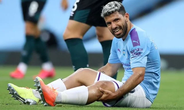 Sergio Aguero Oo Seegi Doona Kulanka Manchester City Iyo