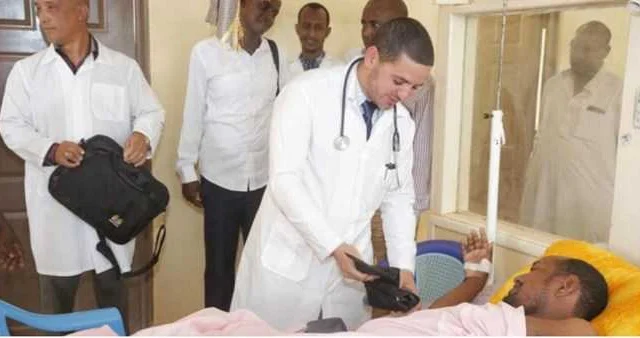 Al Shabaab oo sii daaysay 2 dhakhtar oo reer Cuba ah!. –