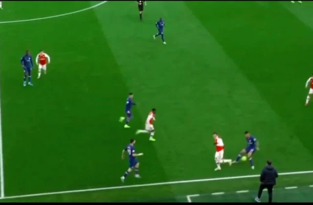 Mesut Ozil Oo Fariin Dahsoon U Diray Mikel Arteta &