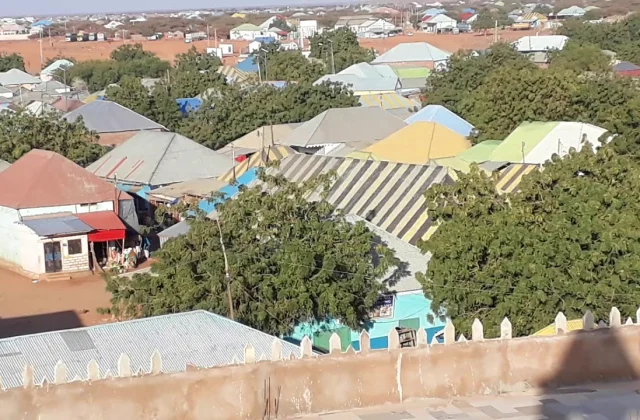 DG Galmduug oo maanta Bandow gelisay Degmada Caabudwaaq! –
