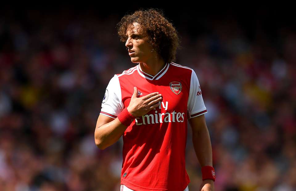 David Luiz Oo Shaxda Arsenal Lagu Soo Bilaabay Ka Dib