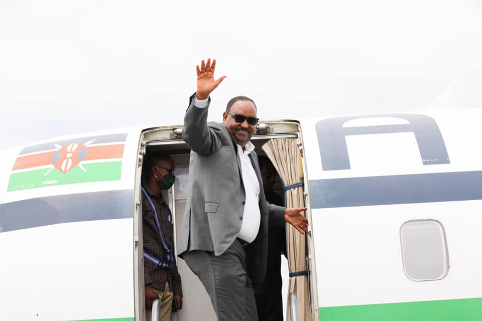 Deni oo Bil kadib ka safray Muqdisho, muxuu yahay ujeedka