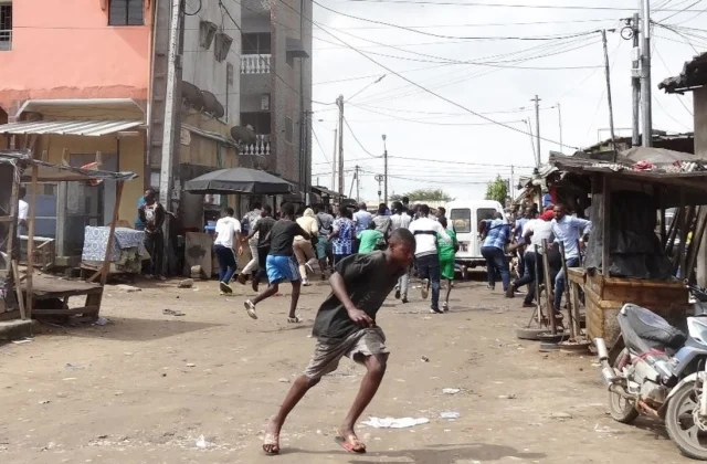ECOWAS calls for calm and lifting of the boycott