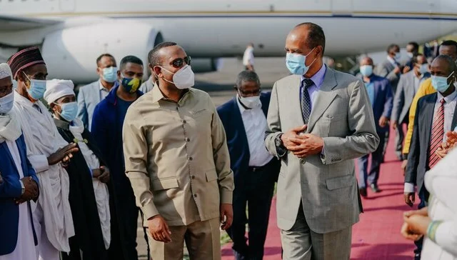 Eritrean president visits Ethiopia one week after host
