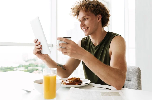 Precisely When to Eat Breakfast to Lose Weight, Say Specialists