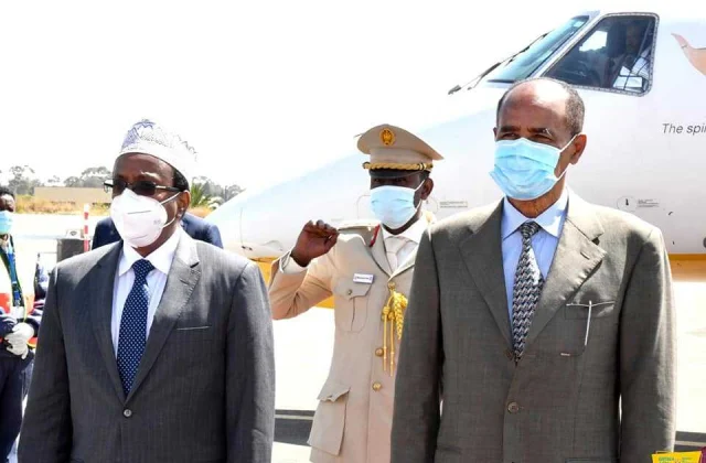 Farmaajo & Khayre oo ku kula sugan Jabuuti iyo Eritrea, waa
