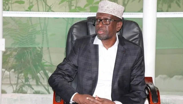 Former president returns to Somalia earlier than election