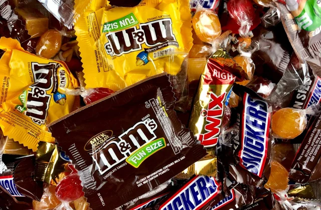 Halloween Sweet Has This Poisonous Impact on Your Mind, Physician Says