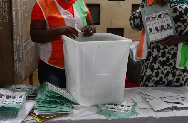 In Bouaké and Abidjan, concerns are rising before the election