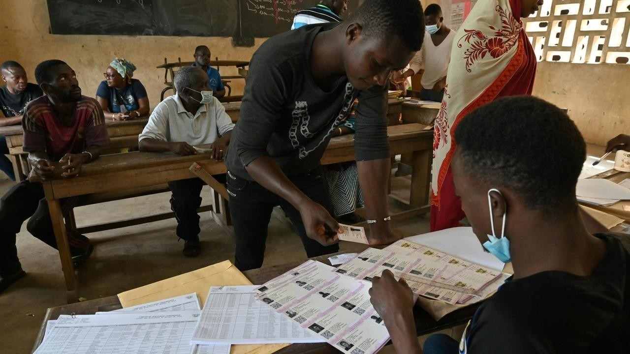Ivory Coast begins presidential election marketing campaign amid violent demonstrations