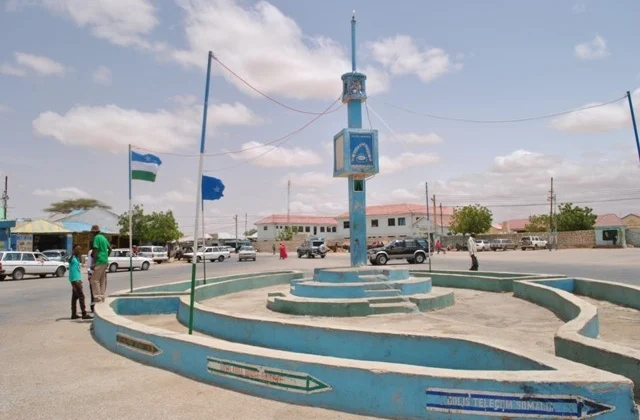 Madaxweyne Deni oo 49-cishe kadib dib ugu laabanayo Garoowe!