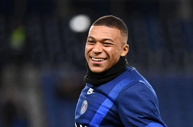 Liverpool, Real Madrid Mise Barcelona? Heshiiska Kylian