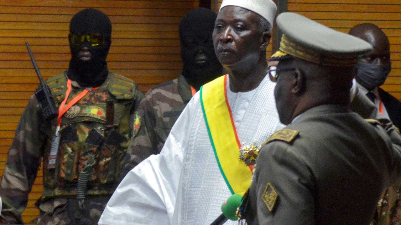 Military-appointed-to-key-positions-in-Malis-interim-government