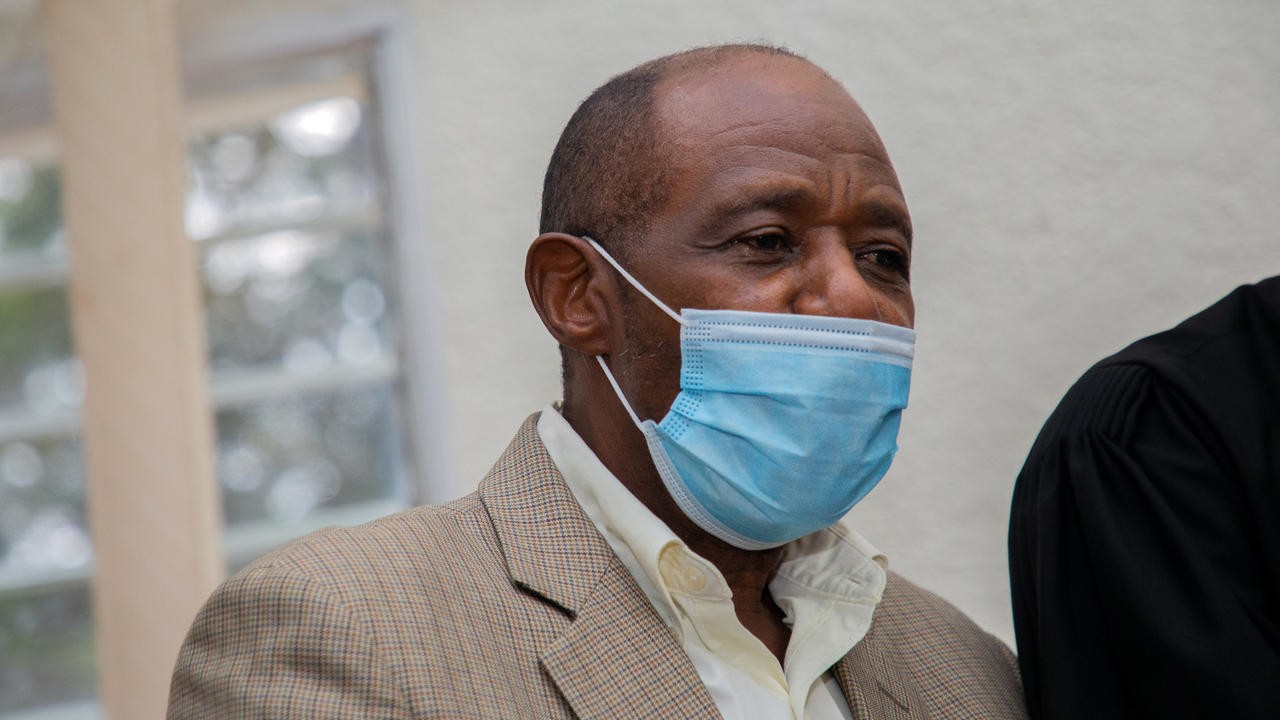 Paul-Rusesabaginas-children-are-asking-for-international-support