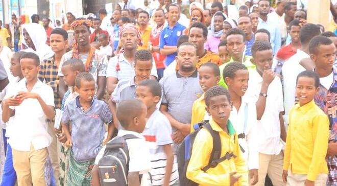 Somali: Protests in opposition to French President Macron intensify