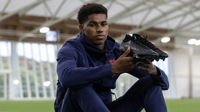 Marcus Rashford Oo Kabo Khaas Ah Xidhan Doona Kulanka