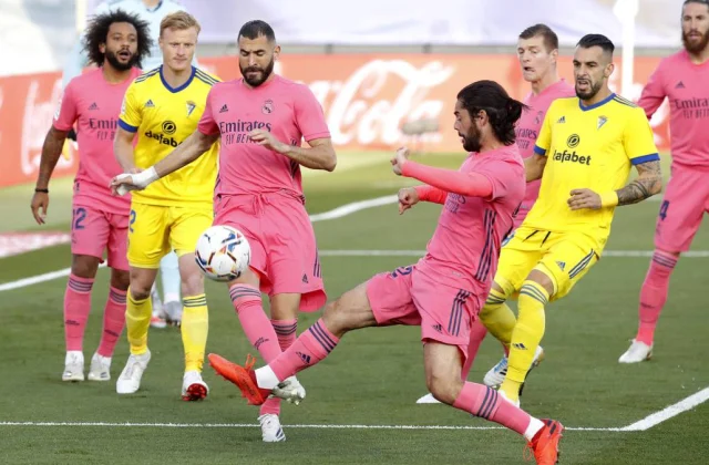 Real Madrid Oo Guul-darro Xanuun Badan Kala Kulantay Kooxda