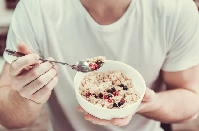 The Greatest Meals Males Ought to All the time Eat for Breakfast