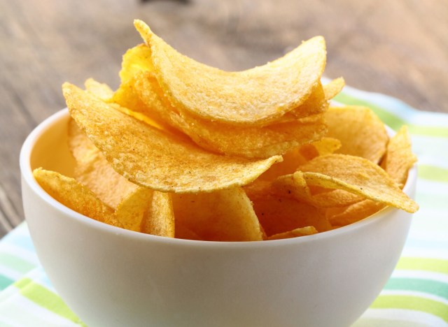 bowl potato chips
