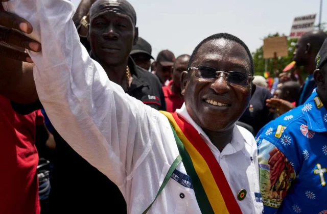 The abducted Malian politician Soumaila Cissé released after the government released 100 prisoners
