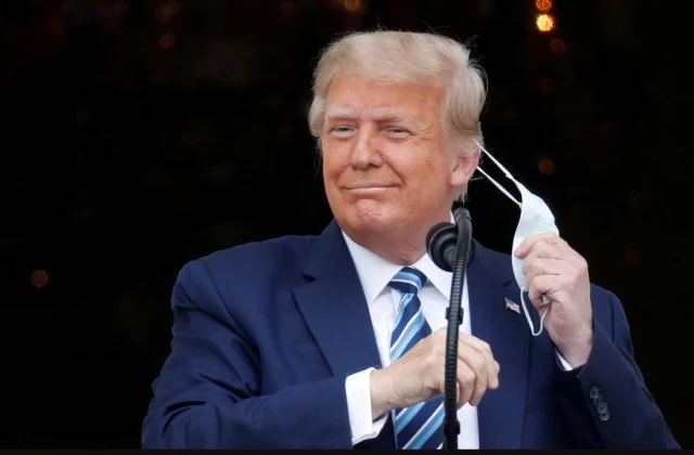 Trump oo la sheegay in uusan Dadka u gudbin karin Covid-19!
