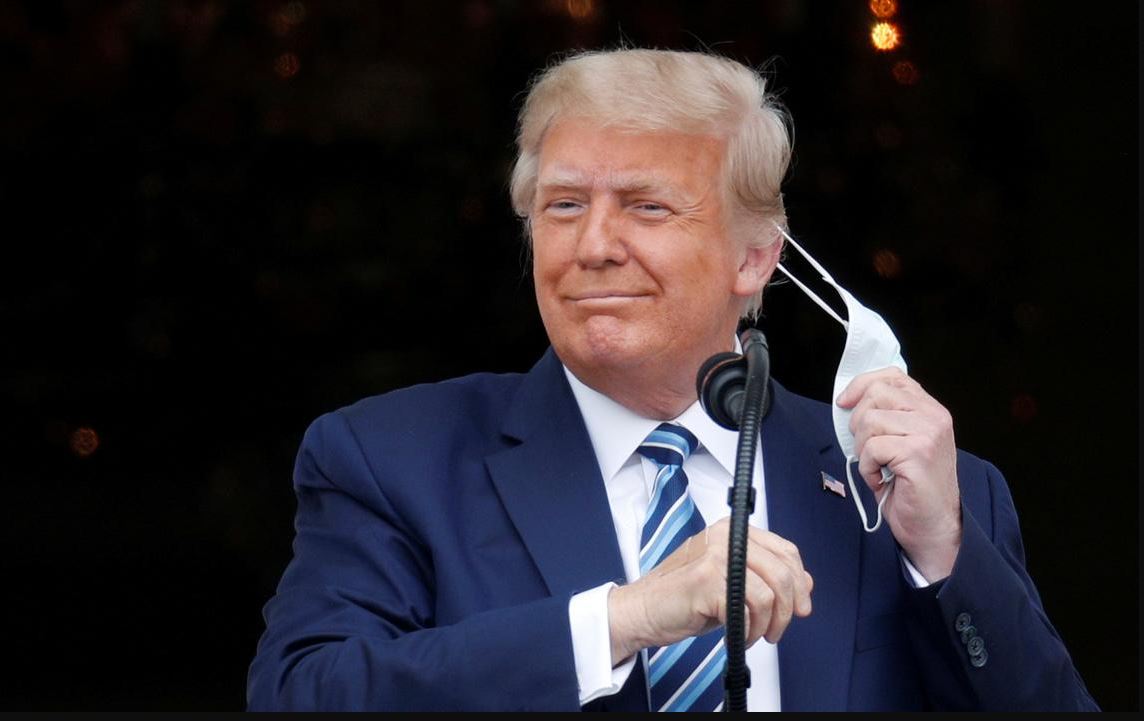 Trump oo la sheegay in uusan Dadka u gudbin karin Covid-19!