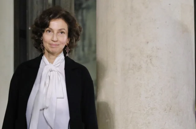 UNESCO patron inaugurates an online school