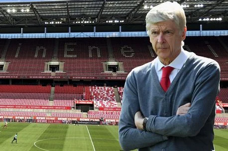 Arsene Wenger Oo Saadaaliyey Xilliga Ay Arsenal Ku Guuleysan