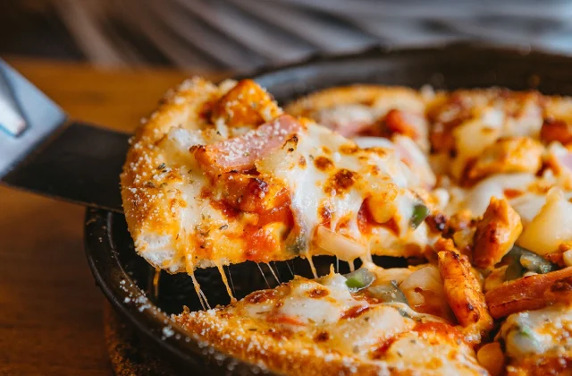 What Consuming One Unhealthy Meal Does to Your Physique